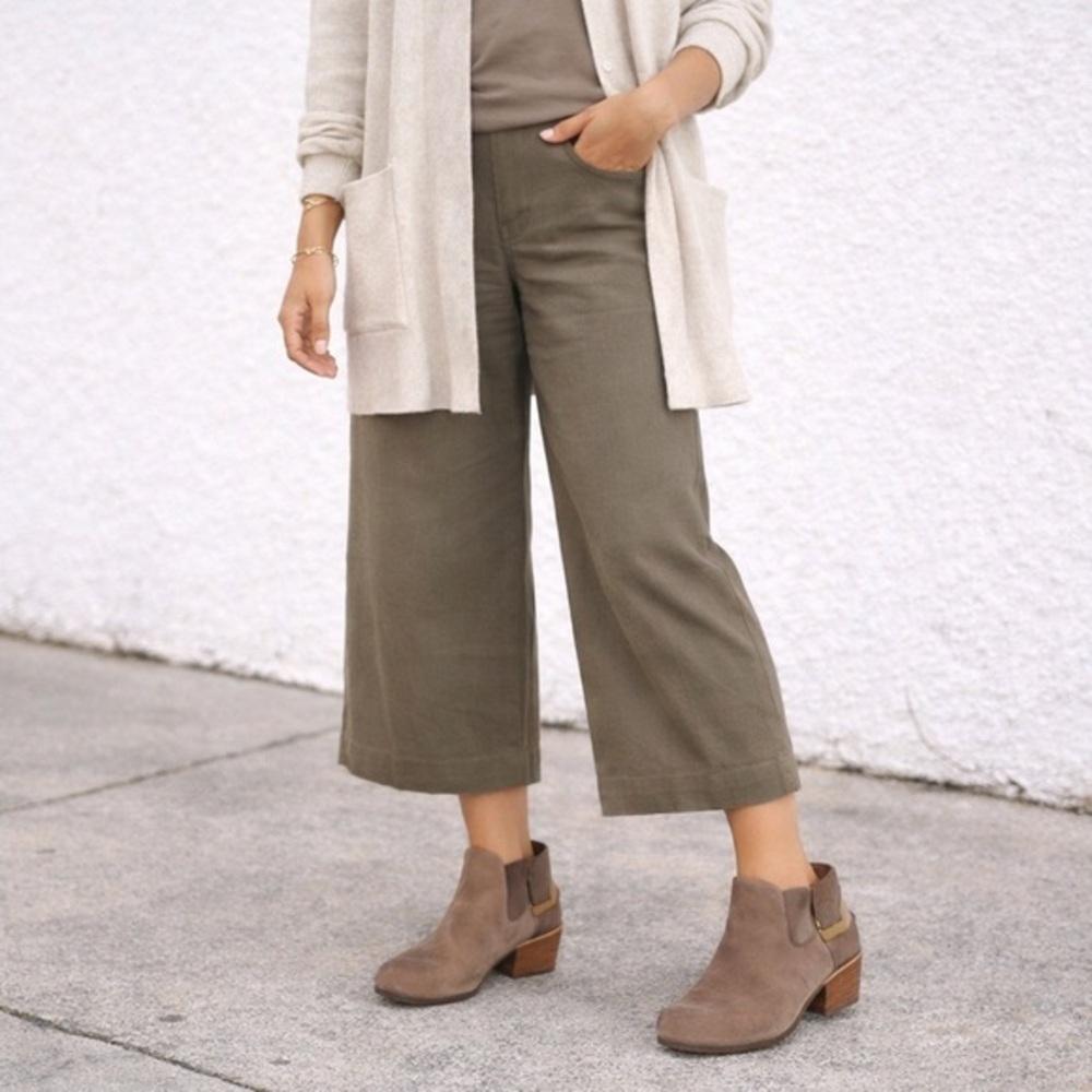 Dansko 7.5 - 8‎ 38 Shirley Ankle Boot Wedge Heel Brown Suede Casual Shoe